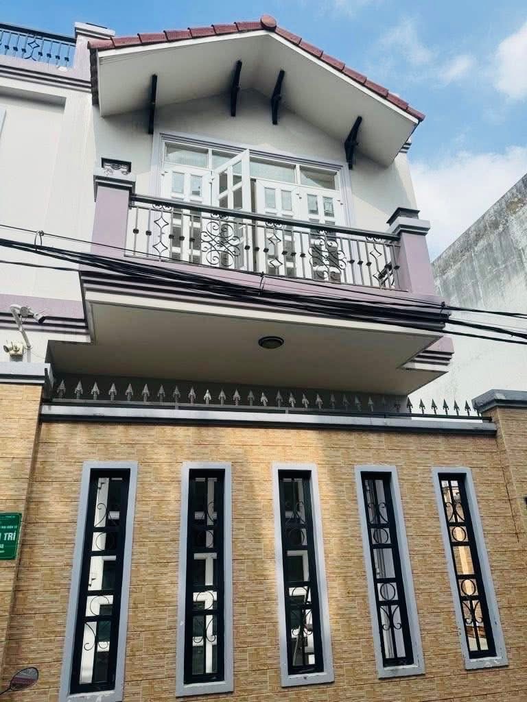 Bán Biệt Thự Full Nội Thất Cao Cấp Tại Phường Linh Xuân, Thành phố Thủ Đức – 170m² – Giá 14,8 Tỷ