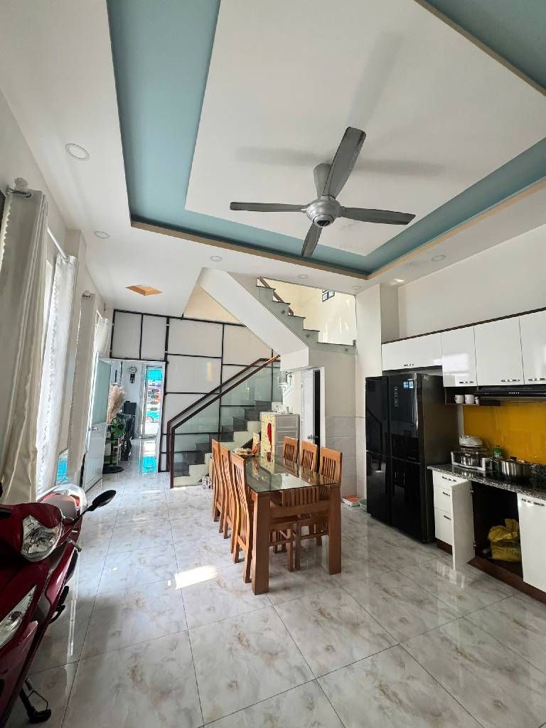 Bán Nhà 3 Tầng Lô Góc 2 Mặt Tiền Trường Thọ 131m2 | Giá 16 Tỷ